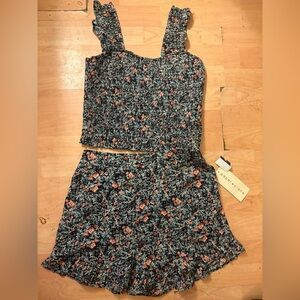 NEW PAPER CRANE black Floral Skirt & Top Set Size M Women Casual Sleeveless T12